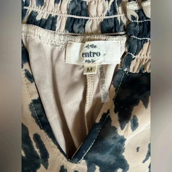 Entro Blouse M Animal Print Oversized Flounce Flutter Tired Feminine Flowy - Picture 4 of 11